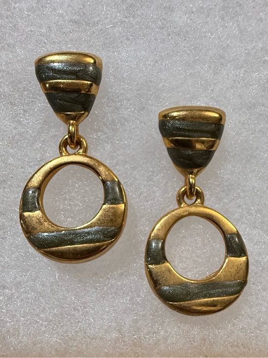 Jewelry - Vintage Gold-Tone Striped Door-Knocker Earrings